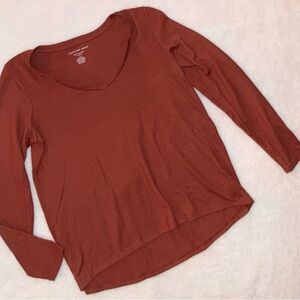 American Eagle Outfitters Soft Plush Sexy Long Sleeve Tee L